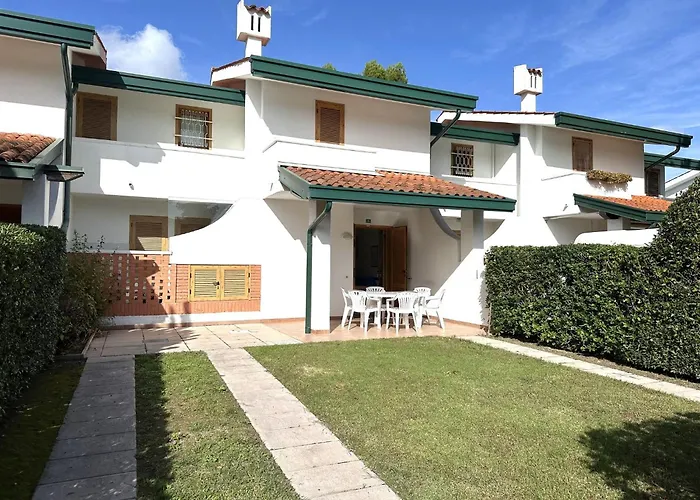 Two-storey Flat Villa